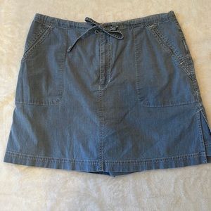 Blue Jean skort size 8. Liz Claiborne